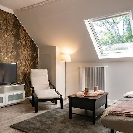 Appartment Rheinaue 뒤스부르크 외부 사진