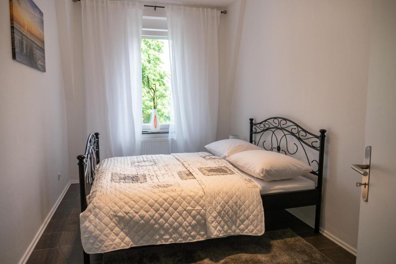 Appartment Rheinaue 뒤스부르크 외부 사진