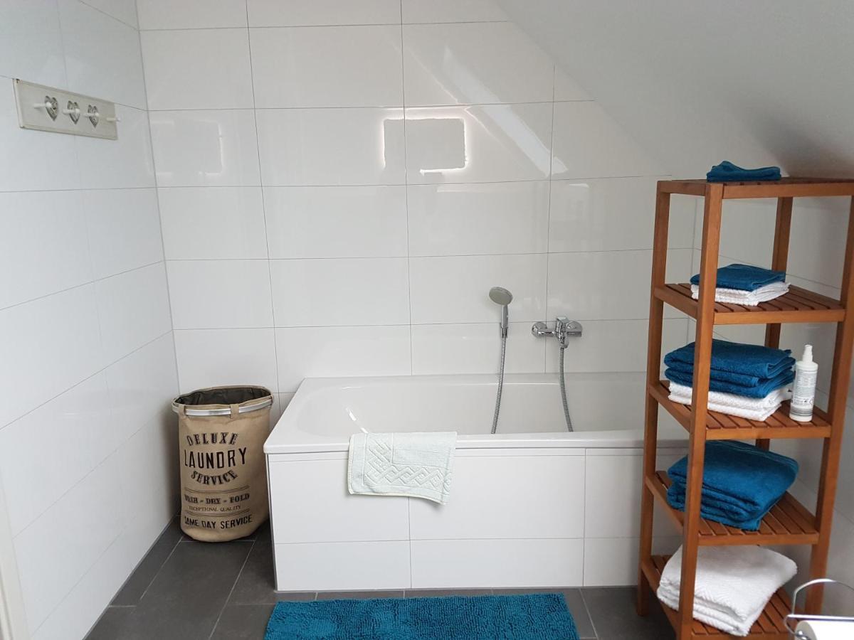 Appartment Rheinaue 뒤스부르크 외부 사진