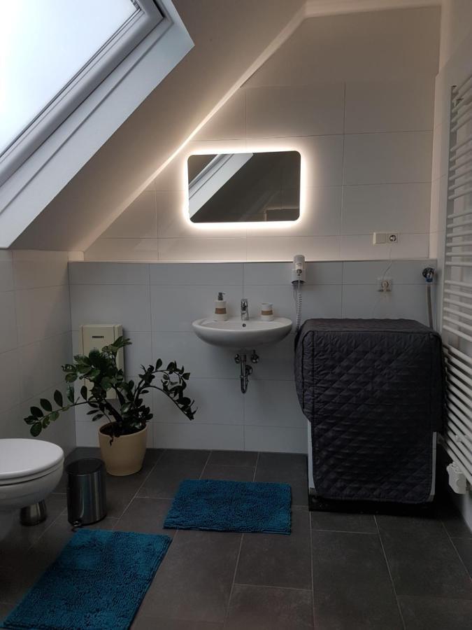 Appartment Rheinaue 뒤스부르크 외부 사진